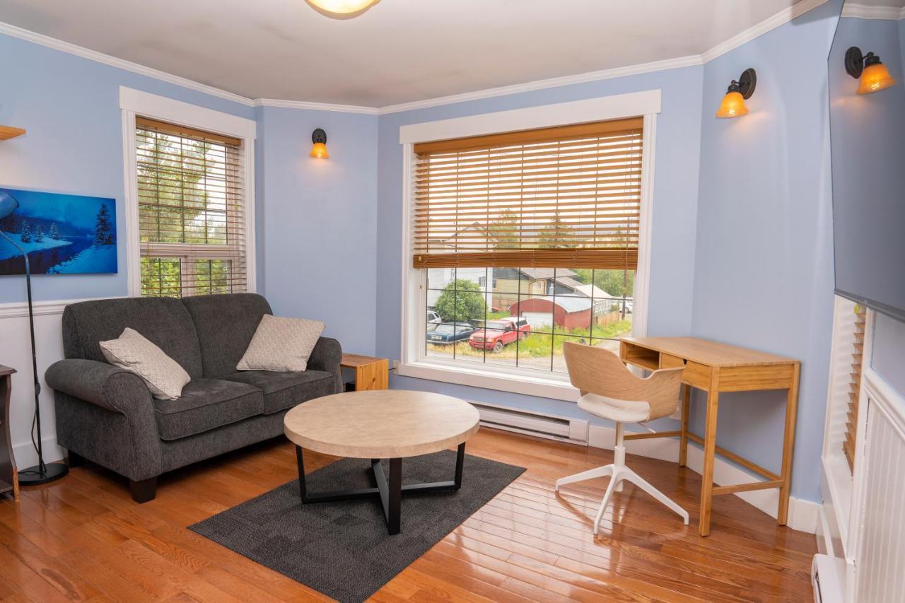 Downtown Whitehorse Apartment In Old Town Buitenkant foto
